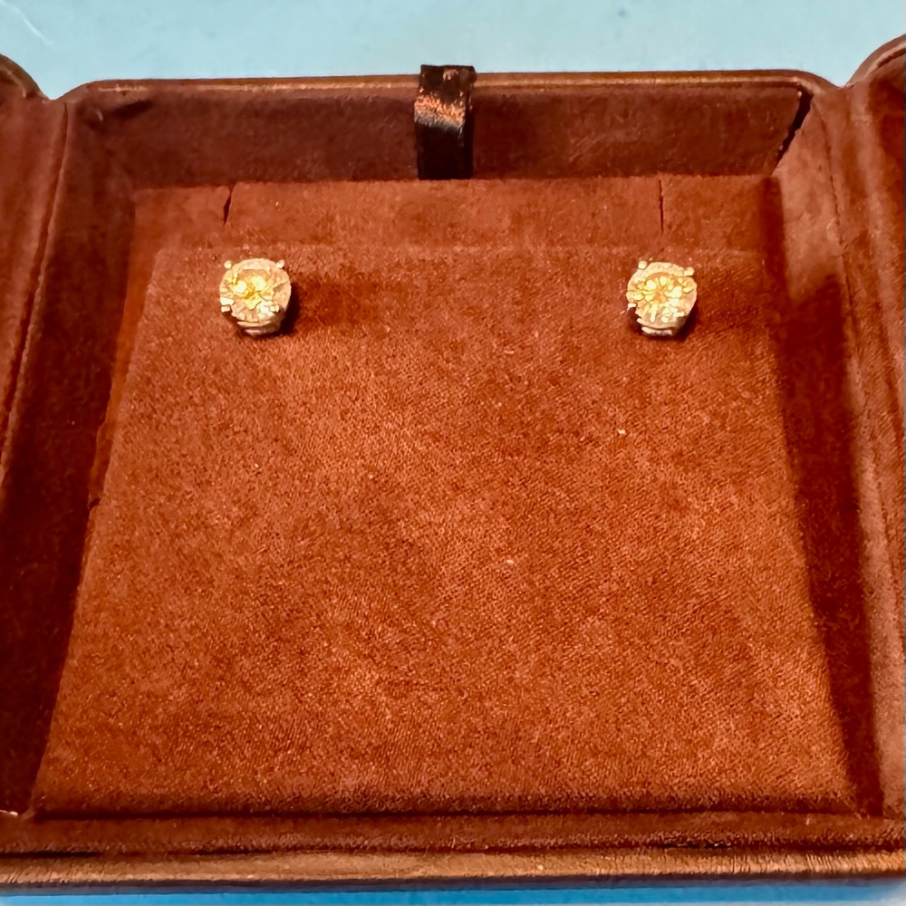 3.0 Ctw 14k White Gold And Moissanite Stud Earrings